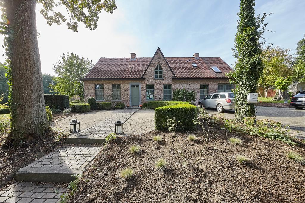 B&B Zinnen En Minnen Herselt Exterior photo